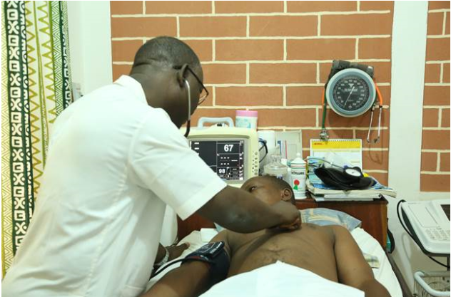 Dr. Dossou-Gbété, President of the PSSP, and owner of a private health clinic in Porto Novo The Benin National PPP Framework, from Concept to Reality